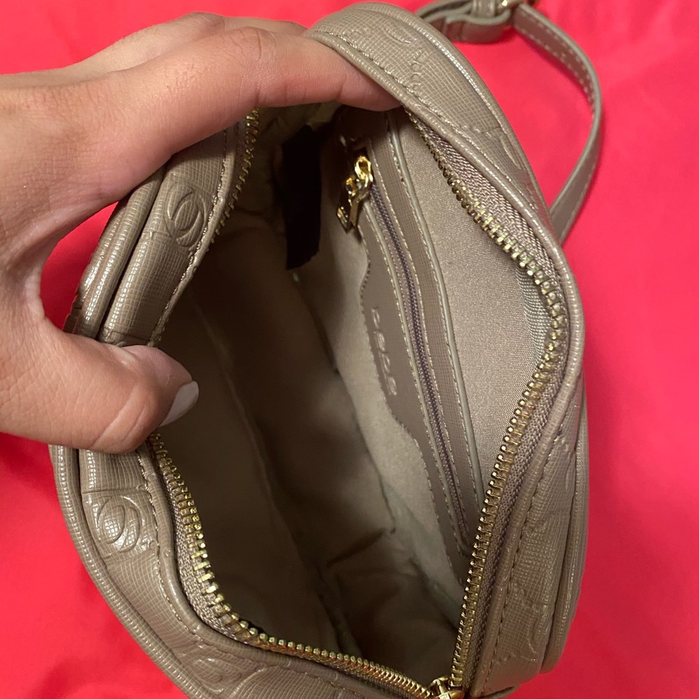 Crossbody purse - Picture 3 of 3